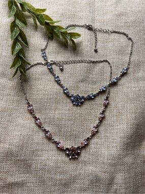 VINTAGE Silver Sparkly Flower Necklace Set with Purple and Blue Crystals